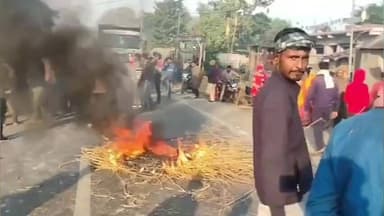 प्राणपुर: मरोचा चौक के पास डीजे वाहन को ट्रक ने मारी टक्कर, 18 वर्षीय युवक की मौत