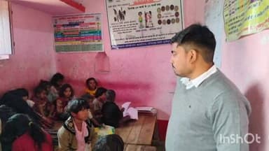 सोनभद्र बंशी सुर्यपुर: अनुवा पंचायत के कई आंगनबाड़ी केंद्रों का बीडीओ ने किया निरीक्षण