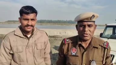 ਬਟਾਲਾ: ਪਿੰਡ ਬੁਲਪੁਰ ਵਿਖੇ ਦਰਿਆ ਦੇ ਅੰਦਰ ਮਿਲੀ ਅਣਪਛਾਤੇ ਵਿਅਕਤੀ ਦੀ ਲਾਸ਼ ਪੁਲਿਸ ਕਰ ਰਹੀ ਮਾਮਲੇ ਦੀ ਜਾਂਚ