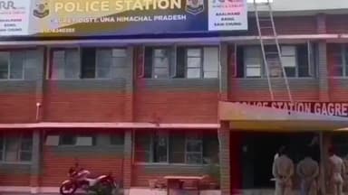 घनारी: कलोह में मिनी ट्रक की चपेट में आने से जलरक्षक की हुई मौत