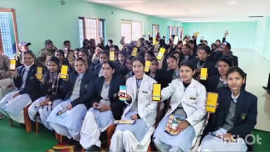 डुंडा: प्राधिकरण ने मंजीरा देवी विश्वविद्यालय हिटाणू में छात्र-छात्राओं को विशेष आपदा संबंधी जन जागरुकता प्रशिक्षण दिया