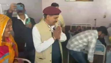 झाडोल: मुख्यमंत्री भजनलाल शर्मा के जन्मदिवस पर झाडोल उप जिला चिकित्सालय में फल और बिस्किट का वितरण