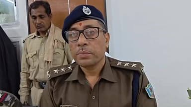 लेस्लीगंज: तर हसी थाना पुलिस की बड़ी कार्रवाई, 43.5 किलो गांजे के साथ एक व्यक्ति गिरफ्तार