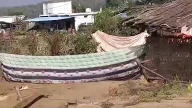 चिचोली: आलमगढ़ में बिजली विभाग की लापरवाही, झोपड़ी पर 11 केवी का तार गिरने से टली बड़ी घटना