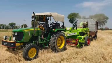 #देवास जिले के किसानों से आग्रह है कि वे पराली न जलाएं।
स्ट्रॉरीपर का उपयोग कर पर्यावरण सुरक्षित एवं मिट्टी उर्वरकता बन...