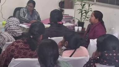 बसिया: बसिया सहित सभी प्रखंडों की महिला पर्यवेक्षकों को आधार पंजीकरण के लिए दिया गया प्रशिक्षण
