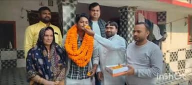 धनघटा: धौरहरा गांव में लोको पायलट के चयन से क्षेत्र का बढ़ा सम्मान, मजदूर के बेटे की सफलता से परिवार में खुशियां