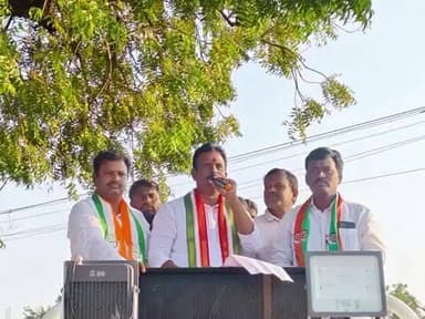 దేవరకద్ర: దేవరకద్ర నియోజకవర్గం లో మూడో విడత గ్రామ పంచాయతీ ఎన్నికలలో ప్రచారంలో పాల్గొన్న దేవరకద్ర ఎమ్మెల్యే మధుసూదన్ రెడ్డి