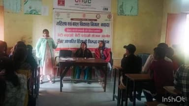 नारदीगंज: महिला एवं बाल विकास निगम द्वारा उत्क्रमित उच्च माध्यमिक विद्यालय, हंडिया में बेटी पढ़ाओ, बेटी बचाओ अभियान