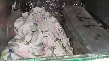 बालूमाथ: भैंसादोन गांव में जंगली हाथियों ने युवक को पटक कर मार डाला, वन विभाग ने दिया मुआवजा