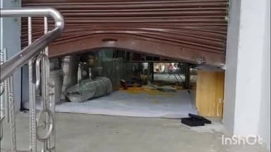 इस्लामनगर अलीगंज: पाठकचक रोड में दुकान का शटर तोड़कर घर में घुसकर लाखों की डकैती, व्यवसायियों ने रात्रि गश्ती बढ़ाने की की मांग