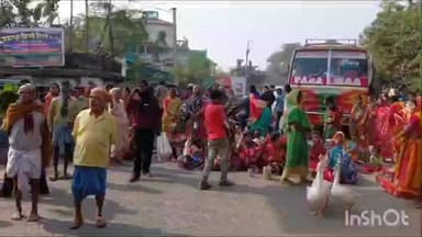 সীমলাপাল: নিম্নমানের খাবার ও ডিম না দেওয়ার অভিযোগে অঙ্গনওয়াড়ি ঘিরে বিক্ষোভ, অবরুদ্ধ বাঁকুড়া–ঝাড়গ্রাম রাজ্য সড়ক