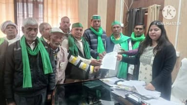 करहल: करहल तहसील में भारतीय किसान यूनियन टिकैत के पदाधिकारी ने पांच सूत्री मांगों को लेकर एसडीएम को ज्ञापन दिया