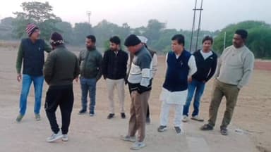 गढ़ाकोटा: दशहरा मैदान में आयोजकों और प्रतिनिधियों ने किया निरीक्षण, 25 दिसंबर से क्रिकेट टूर्नामेंट शुरू