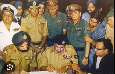 🇮🇳 विजय दिवस की हार्दिक शुभकामनाएं 🇮🇳
आज का दिन हमारे वीर जवानों के अदम्य साहस, शौर्य और बलिदान को नमन करने का दिन है।
माँ भारती की रक्षा के लिए अपने प्राणों की आहुति देने वाले सभी वीर सैनिकों को कोटि-कोटि सलाम।