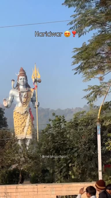 Haridwar 😍❣️
.
.
Repost not allowed, story shares will be appreciated
.
Make this reel viral ❤️
.
Follow me for interes...