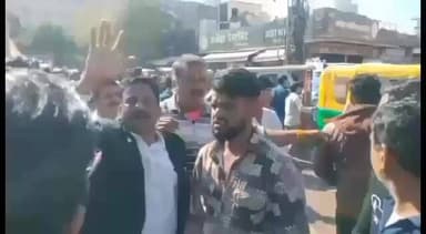 जोधपुर: शिप हाऊस क्षेत्र में सिवरेज की समस्या को लेकर क्षेत्रवासियों ने किया रास्ता जाम