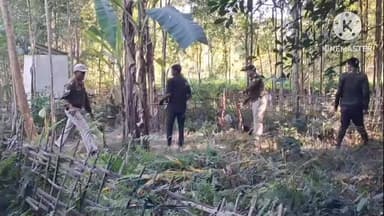 আমগুৰি: বেলিমুখীয়া ডিব্ৰুৱাল গাঁৱত তিনিটাকৈ অবৈধ চুলাই মদৰ ঘাটিত উচ্চেদ চলালে আমগুৰি আৰক্ষীয়ে