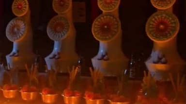 बोध गया: महाबोधी मंदिर में काग्यू मोनलम चेन्मो पूजा के लिए बने आकर्षक तोरमा, फूलों से सजावट की गई