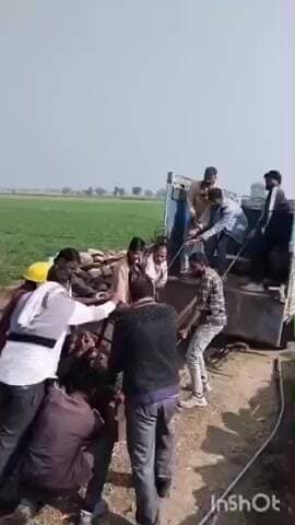 छबड़ा: विद्युत चोरी निरोधक दल बारा और स्थानीय पुलिस की टीम ने 13 लाख से अधिक का बकाया बिल होने पर उतारे ट्रांसफार्मर