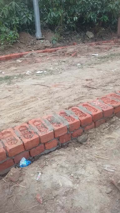 ग्राम मानपुर पोस्ट गोरेपरा तहसील लहरपुर जिला सीतापुर