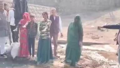 मोहनगढ़: आदर्श ग्राम गोर में जन अभियान परिषद ने किया बोरी बंधान, नवांकुर संस्था बनगांय ग्राम विकास प्रस्फुटन समिति द्वारा आयोजित