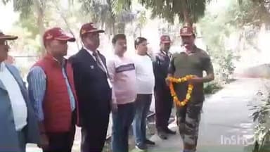 अंबाह: अमर शहीद कैप्टन वीर नारायण सिंह तोमर पार्क अम्बाह में पूर्व सैनिकों ने गरिमा के साथ मनाया विजय दिवस