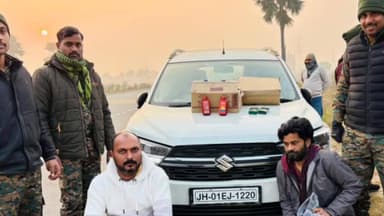 बोध गया: रांची से पटना जा रही गाड़ी से उत्पाद विभाग ने 2304 बोतल विदेशी शराब ज़ब्त की, 2 गिरफ्तार