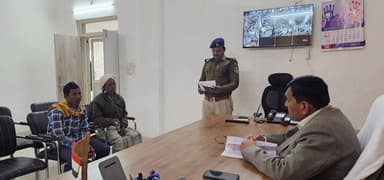 ठीकरी: पुलिस अधीक्षक कार्यालय में जनसुनवाई का आयोजन, एसपी ने सुनीं शिकायतें