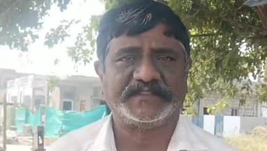 పురుషులకు ప్రత్యేక సీట్లు కేటాయించాలని ప్రభుత్వాన్ని కోరుతున్న ప్రజలు