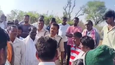 భిక్కనూర్: పెద్ద మల్లారెడ్డిలో పులి ఆవును చంపినట్లు సమాచారం, గజ గజ వణుకుతున్న గ్రామ ప్రజలు, జాగ్రత్తగా ఉండాలని సూచనలు