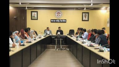 ग्यारसपुर: कलेक्ट्रेड में कलेक्टर ने दिए निर्देश, अस्पताल व राशन दुकानों से बनेंगे आयुष्मान कार्ड