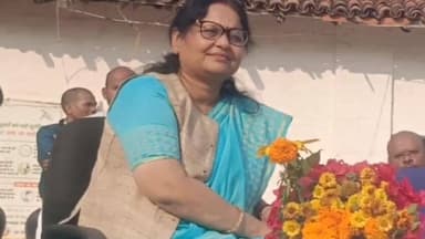 बानो: उपायुक्त व विधायक ने जनता उच्च विद्यालय जीतुटोली का निरीक्षण किया, प्राचार्य ने समस्याओं से अवगत कराया