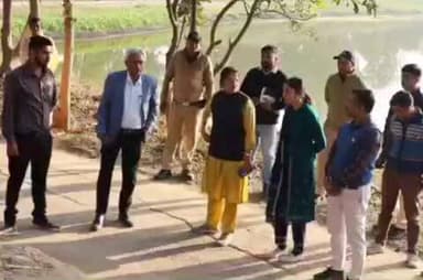 गाडरवारा: जिला कलेक्टर रजनी सिंह ने गाडरवारा तालाब का निरीक्षण किया, दिशा-निर्देश दिए