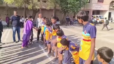 મેંદરડા: મેંદરડાના જી પી હાઈસ્કૂલમાં પોરબંદર લોકસભા સાંસદ તાલુકા કક્ષા ખેલ મહોત્સવ ૨૦૨૫ નું આયોજન કરવામાં આવ્યું