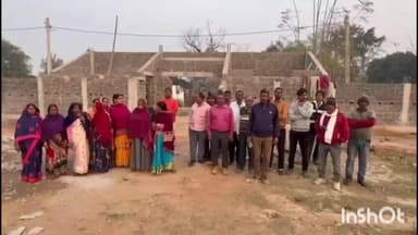 गारू: गढ़वाटांड़ में स्टेडियम निर्माण के लिए ग्राम सभा ने मंगलवार दोपहर 1:00 बजे सहमति दी