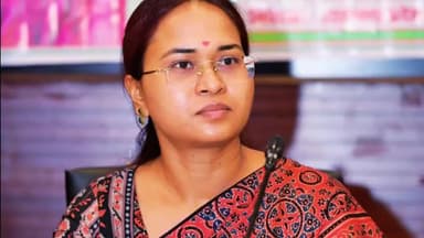 मांडर: कल मंत्री शिल्पी नेहा तिर्की मांडर में सिलाई मशीन व दिव्यांगों के बीच व्हीलचेयर वितरित करेंगी