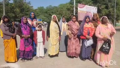 गुलाबगंज: ग्राम पंचायत मेहरूखेड़ी के ग्राम सेमरा निवासी महिलाएं सरपंच के साथ कलेक्टर से की पेयजल समस्या की शिकायत.. #jansmasya