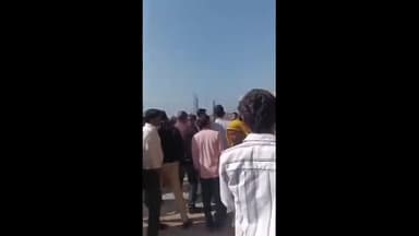 लालसोट: लालसोट जिला चिकित्सालय में वृद्ध मरीज और कंप्यूटर ऑपरेटर के बीच विवाद, अभद्रता पर दो संविदाकर्मी कार्यमुक्त