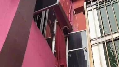 रामगढ़ चौक: सुरारी ईमाम नगर गांव में बिजली चोरी पर कार्रवाई, 10 उपभोक्ताओं पर जुर्माना, थाने में प्राथमिकी दर्ज