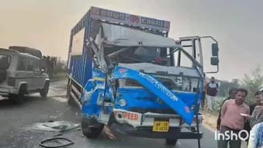 झंझारपुर: झंझारपुर में एनएच 27 पर डंपर और गैस सिलेंडर ट्रक की टक्कर, चालक घायल, बड़ा हादसा टला