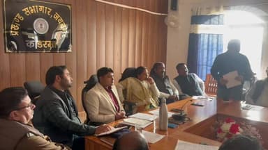 जयनगर: प्रखंड सभागार में पंचायत समिति की बैठक, विकास योजनाओं की हुई समीक्षा