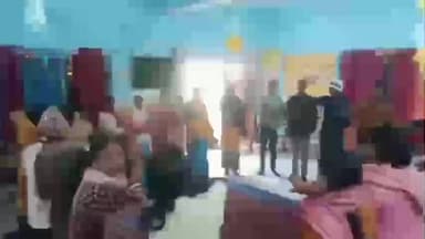 बुढ़मू : रांची जिले के बुढ़मू जेंडर रिसोर्स सेंटर में बैठक हुई, जिसमें 2 घरेलु मामला आया,एक का किया गया त्वरित समाधान!