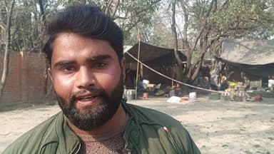 पटाखा फैक्ट्री में हुआ अचानक से ब्ला+😭स्ट एक की मौ+त देखें पूरी खबर #पुलिस_अधीक्षक