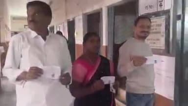 దేవరకొండ: దేవరకొండ డివిజన్లో ప్రశాంతంగా మూడవ విడత పంచాయతీ ఎన్నికలు 11 గంటల వరకు 53.89% నమోదు