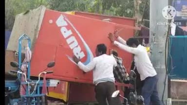 राजगीर: राजगीर में अतिक्रमण हटाओ अभियान, बुलडोजर कार्रवाई से सड़कों पर लौटी रौनक