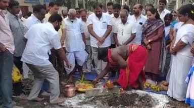 రూ. 1. 36 కోట్ల రూపాయలతో ముమ్మిడివరం మండలంలో అభివృద్ధి పనులకు సంఖుస్థాపన చేసిన ఎమ్మెల్యే బుచ్చిబాబు