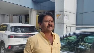 अक्कलकोट: प्रभारी गटशिक्षण अधिकारी यांच्यावर कारवाई करण्याची मागणी