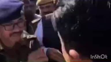 पोकरण: हनुमान सर्किल पर कांग्रेस के प्रदर्शन के दौरान पूर्व मंत्री साले मोहम्मद और पुलिस प्रशासन के बीच हुई गहमागहमी