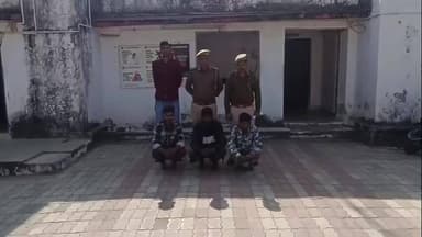 आसपुर: नलवा फला, पुंजपुर में निजी बस पर पत्थरबाजी करने वाले 3 आरोपियों को किया गिरफ्तार